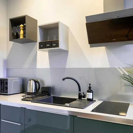 Discover - Lubicz St - Loft - Next To Main Station, Ac * クラクフ