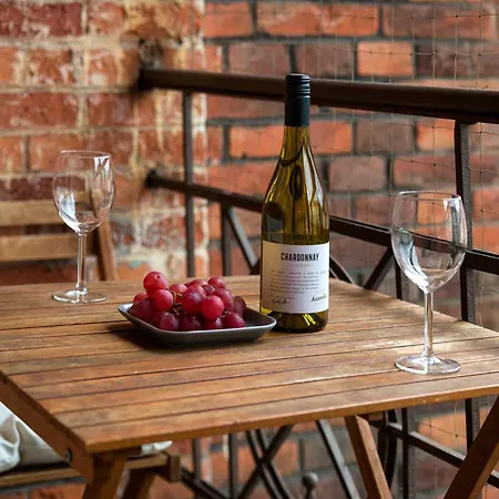Discover - Lubicz St - Loft - Next To Main Station, Ac