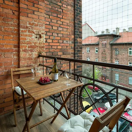 Apartamento Discover - Lubicz St - Loft - Next To Main Station, Ac