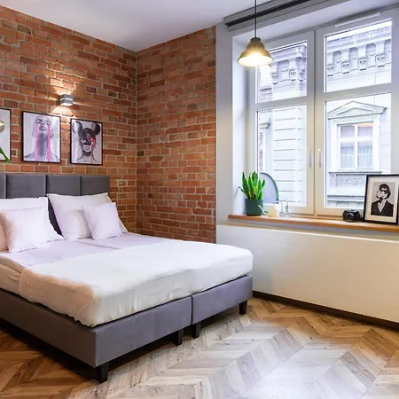 Discover - Lubicz St - Loft - Next To Main Station, Ac Краков