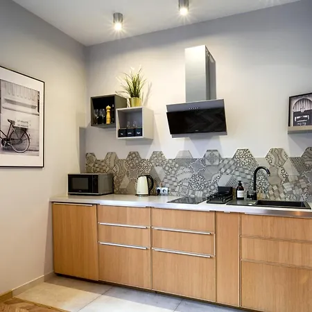 Discover - Lubicz St - Loft - Next To Main Station, Ac