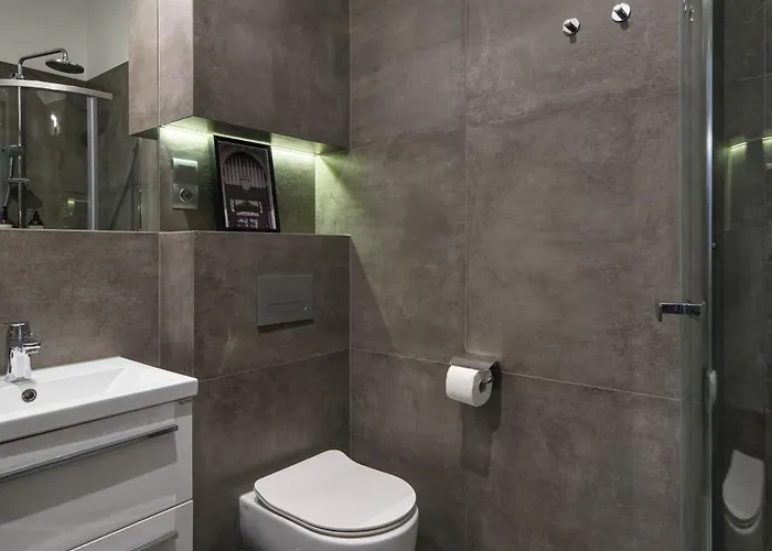 Discover - Lubicz St - Loft - Next To Main Station, Ac Krakow