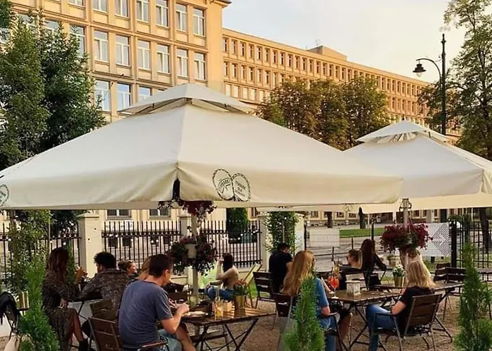 Apartment Discover - Lubicz St - Loft - Next To Main Station, Ac