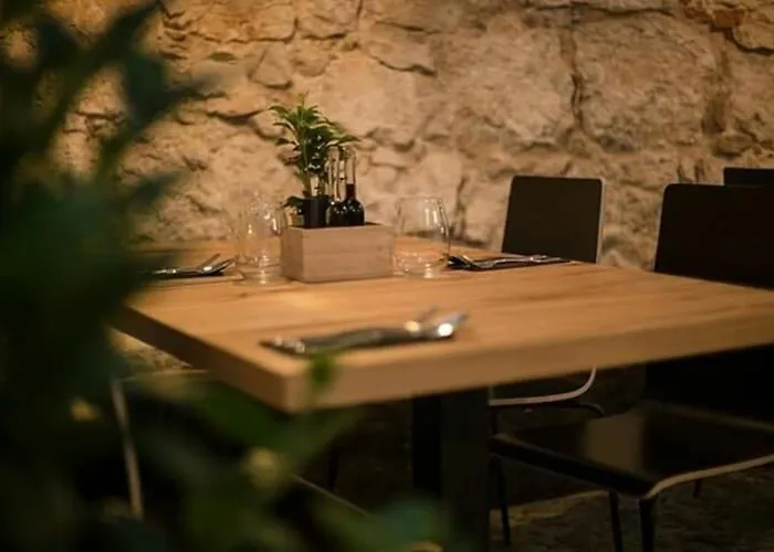 Apartment Discover - Lubicz St - Loft - Next To Main Station, Ac