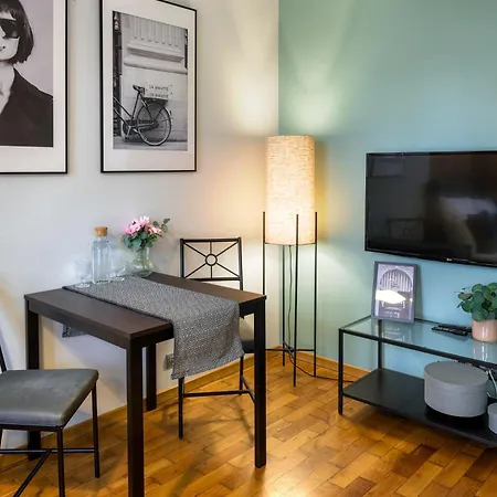 Discover - Lubicz St - Loft - Next To Main Station, Ac Lägenhet *